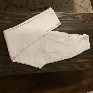 GAP skinny white maternity jeans